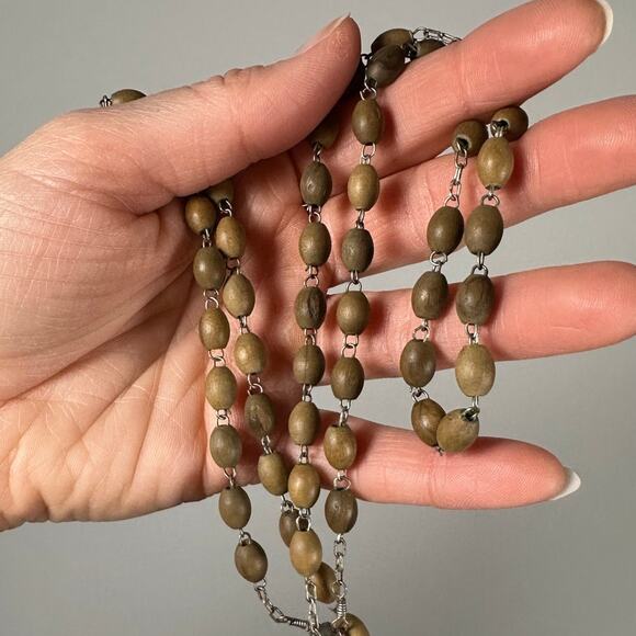 Catholic Rosary Brown Wooden Beaded Silver Tone Crucifix Jesus Cross Necklace - Picture 6 of 9